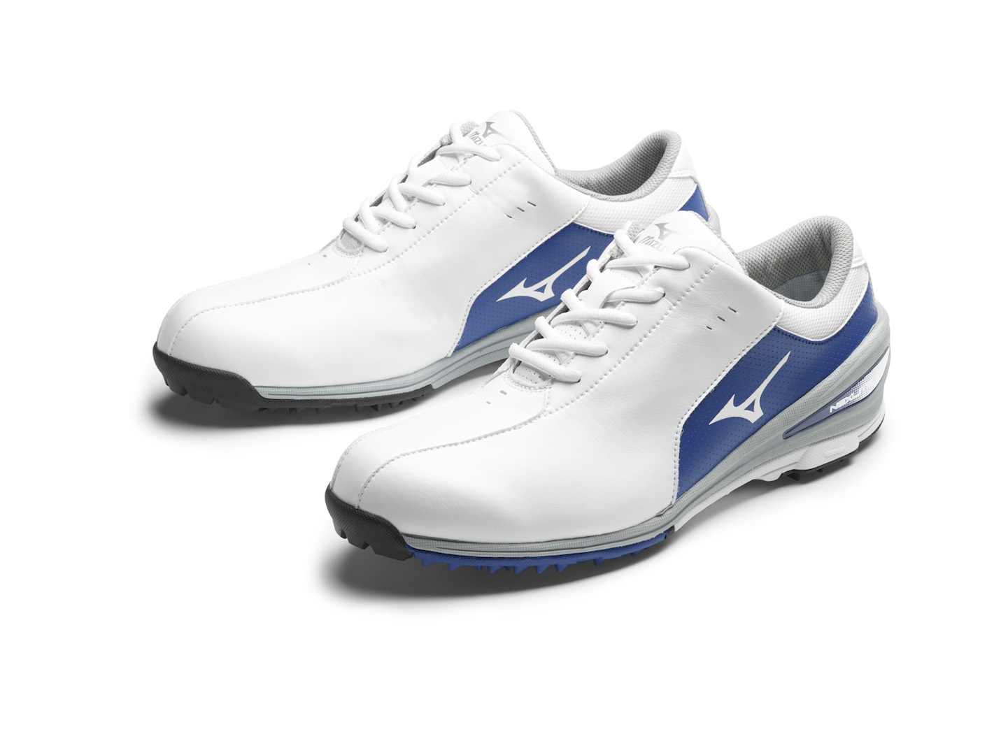 Mizuno re–introduce golf shoes - GolfPunkHQ
