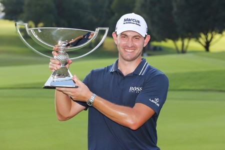 Patrick Cantlay wins the 2021 FedEx Cup - GolfPunkHQ